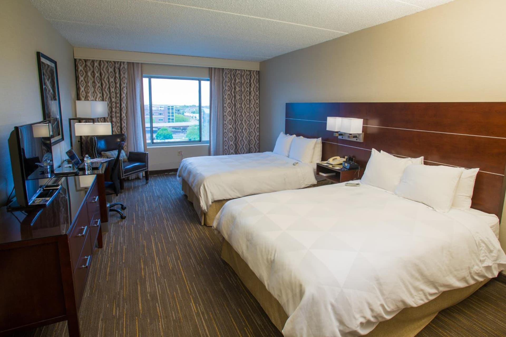 Wyndham Moline on John Deere Commons gallery photo in Moline, IL — image 18