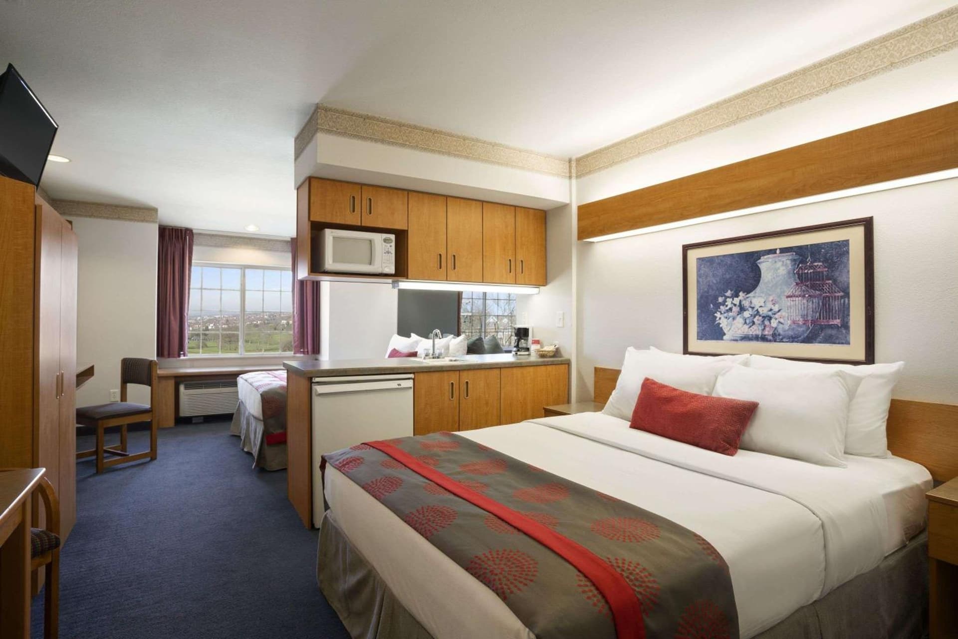 Ramada Limited by Wyndham, Bloomington I-55 & I-74 IL gallery photo in Bloomington, IL — image 22