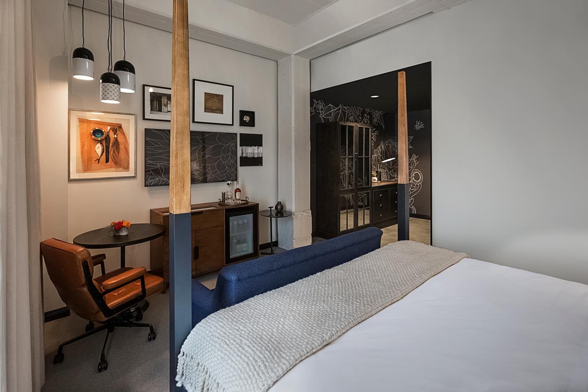 Crossroads Hotel property views in Kansas City, MO — gallery photo 3