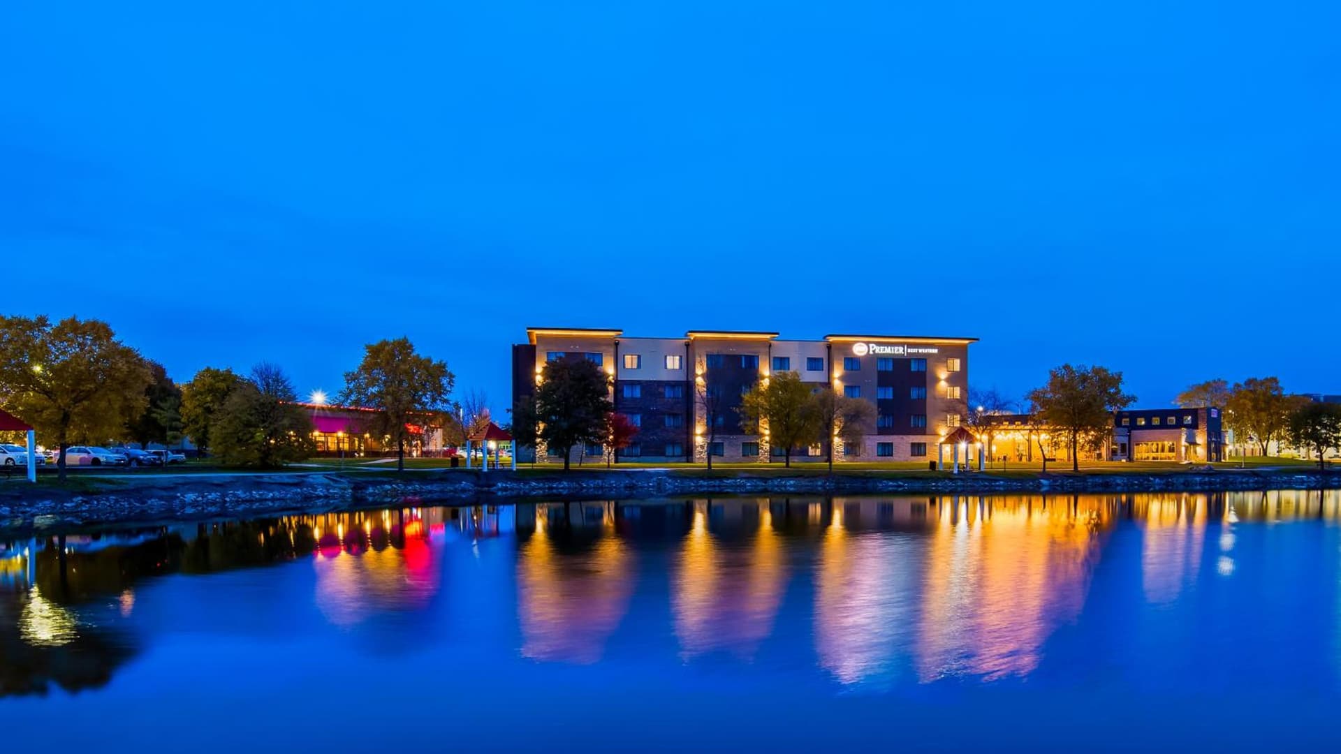 Best Western Premier Des Moines-Ankeny Hotel gallery photo in Ankeny, IA — image 41