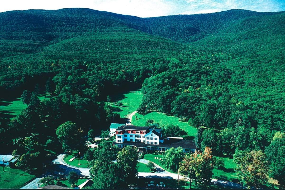 Winter Clove Inn & Resort gallery photo in Round Top, NY — image 22