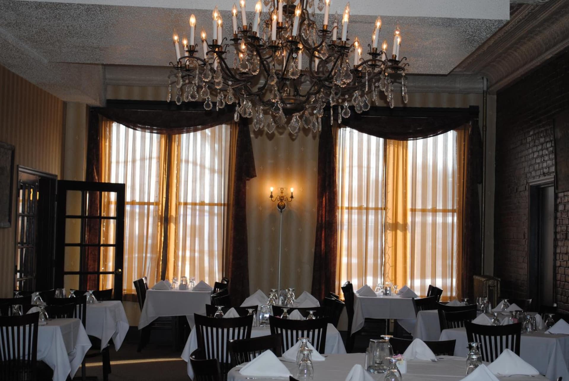 Hotel Wayne gallery photo in Honesdale, PA — image 32