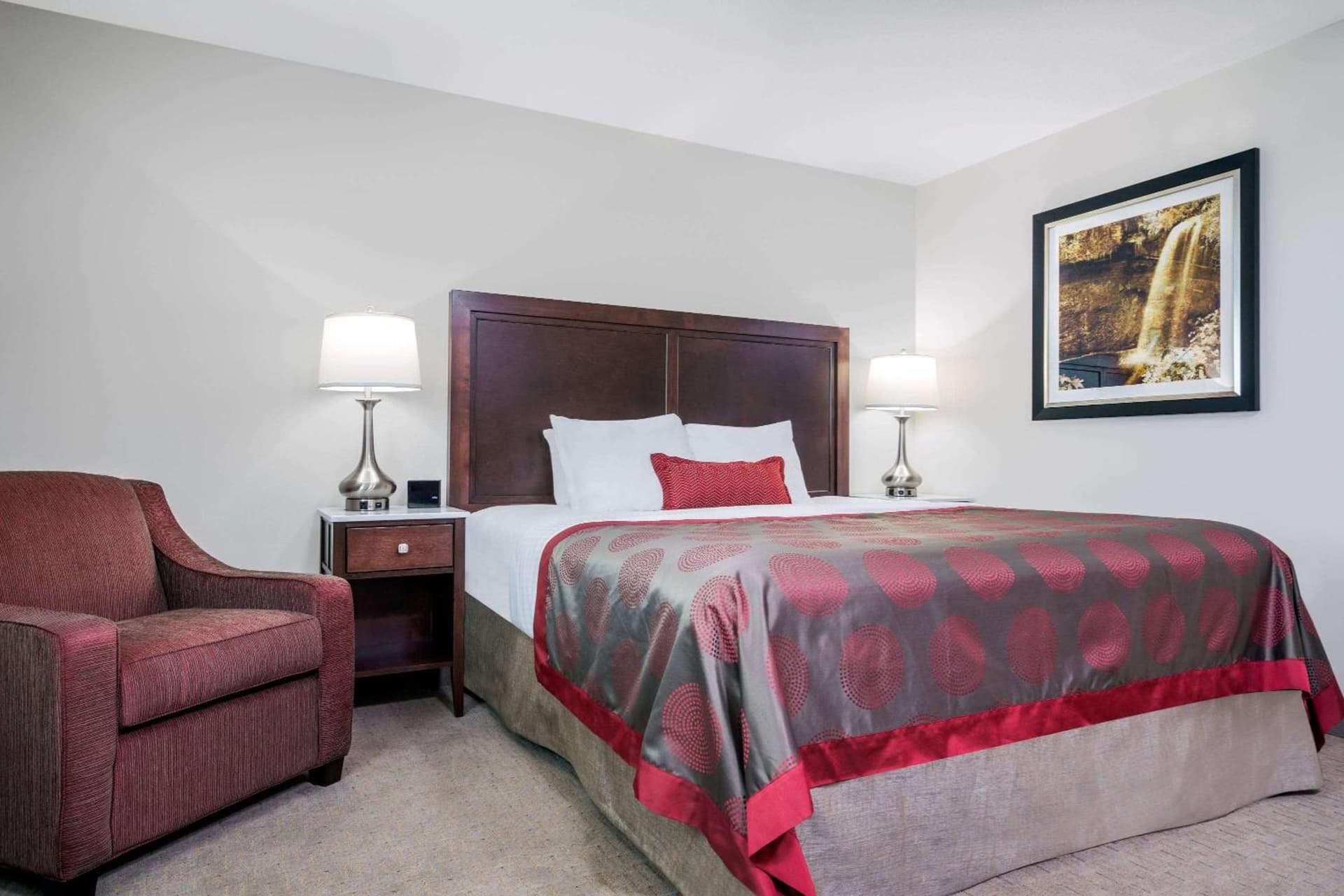 Ramada by Wyndham Minneapolis Golden Valley gallery photo in Minneapolis, MN — image 55