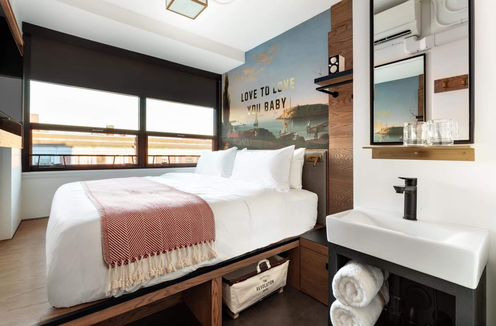 The Revolution Hotel gallery photo in Boston, MA — image 19