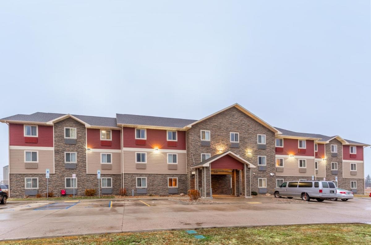 Welcome Suites - Minot, ND property views in Minot, ND — gallery photo 3