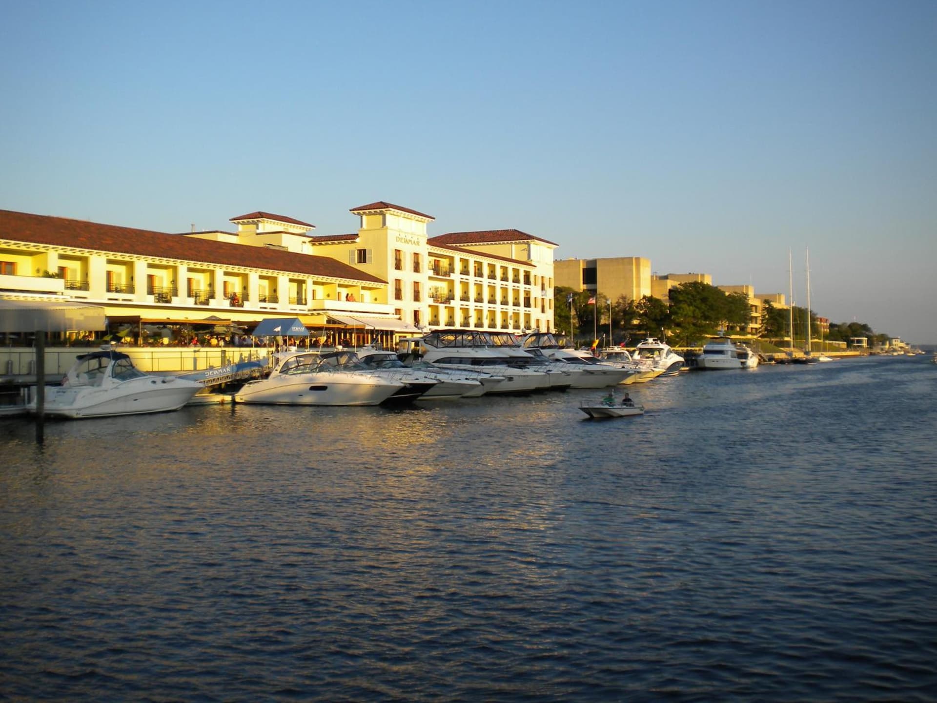 Delamar Greenwich Harbor gallery photo in Greenwich, CT — image 31