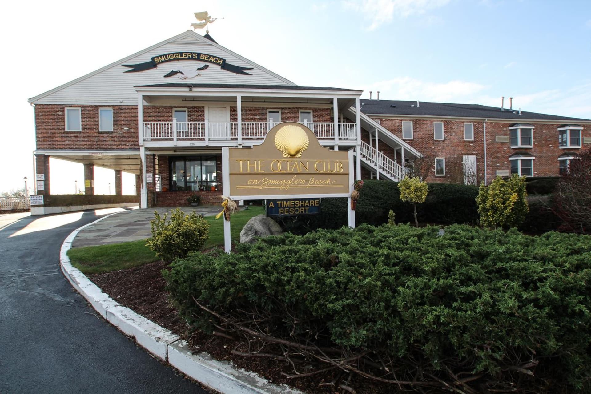 Ocean Club on Smuggler's Beach featured exterior or lobby in South Yarmouth, MA — similar hotel