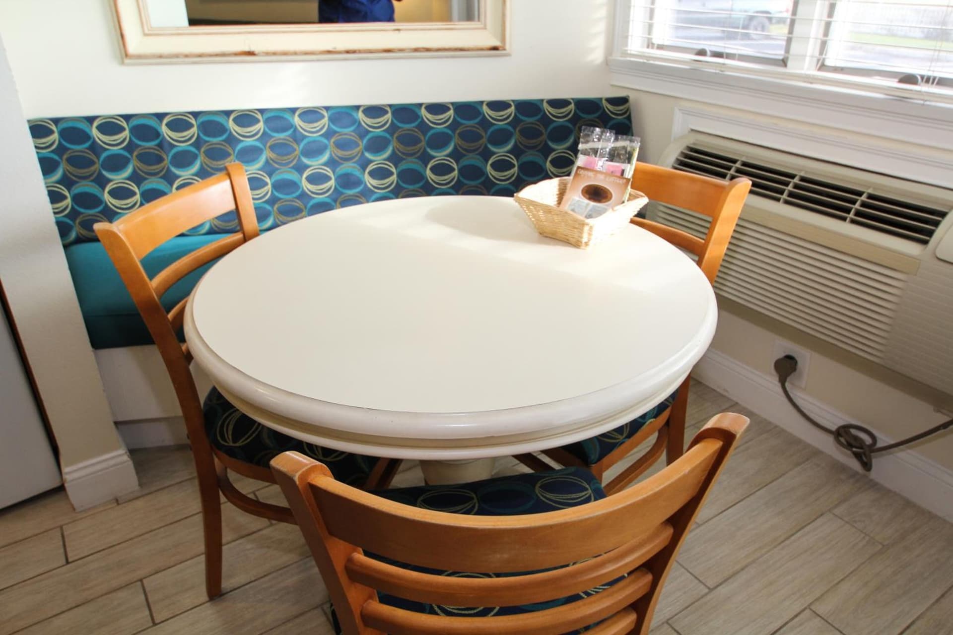 Ocean Club on Smuggler's Beach gallery photo in South Yarmouth, MA — image 43