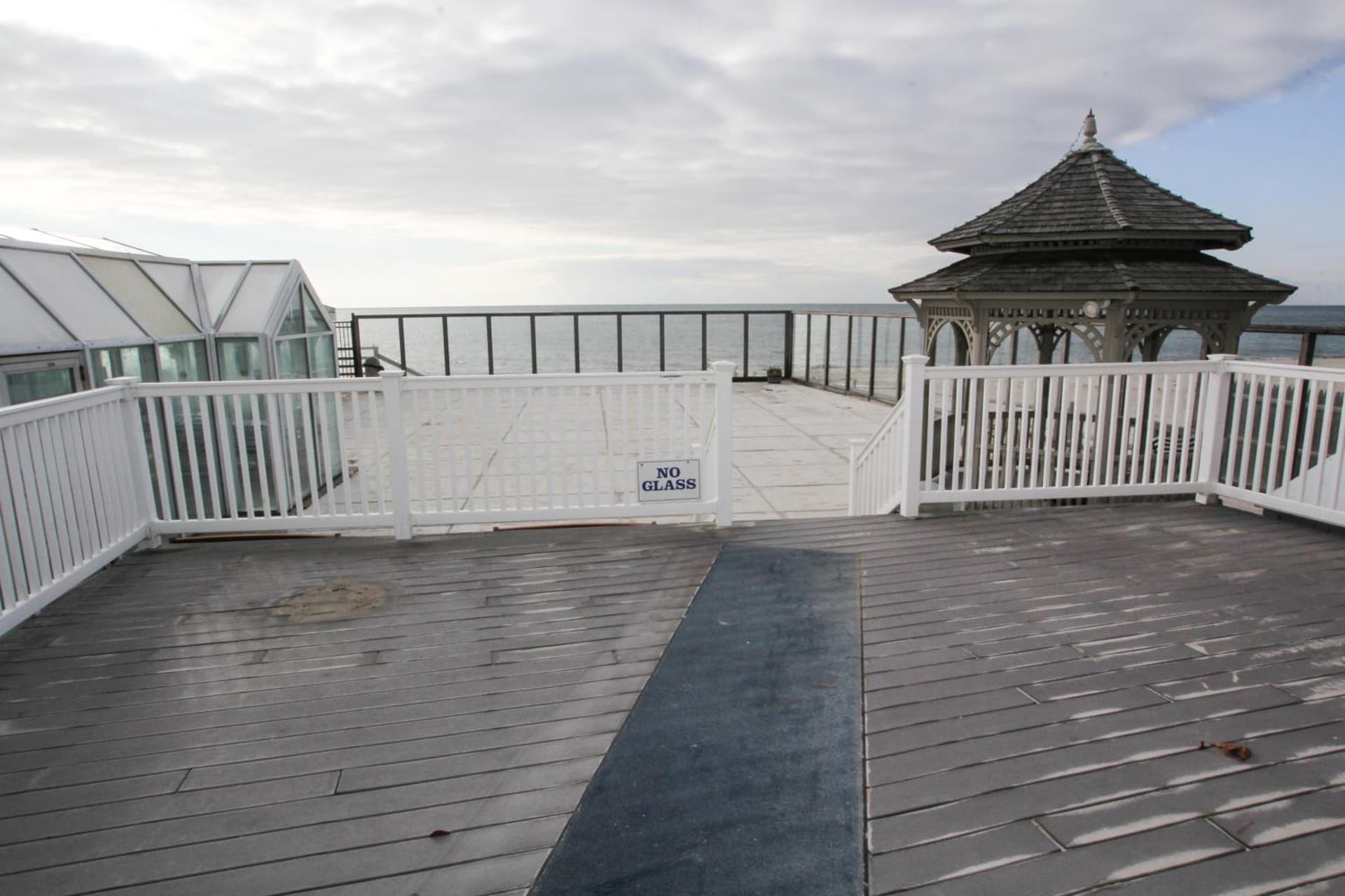 Ocean Club on Smuggler's Beach gallery photo in South Yarmouth, MA — image 60