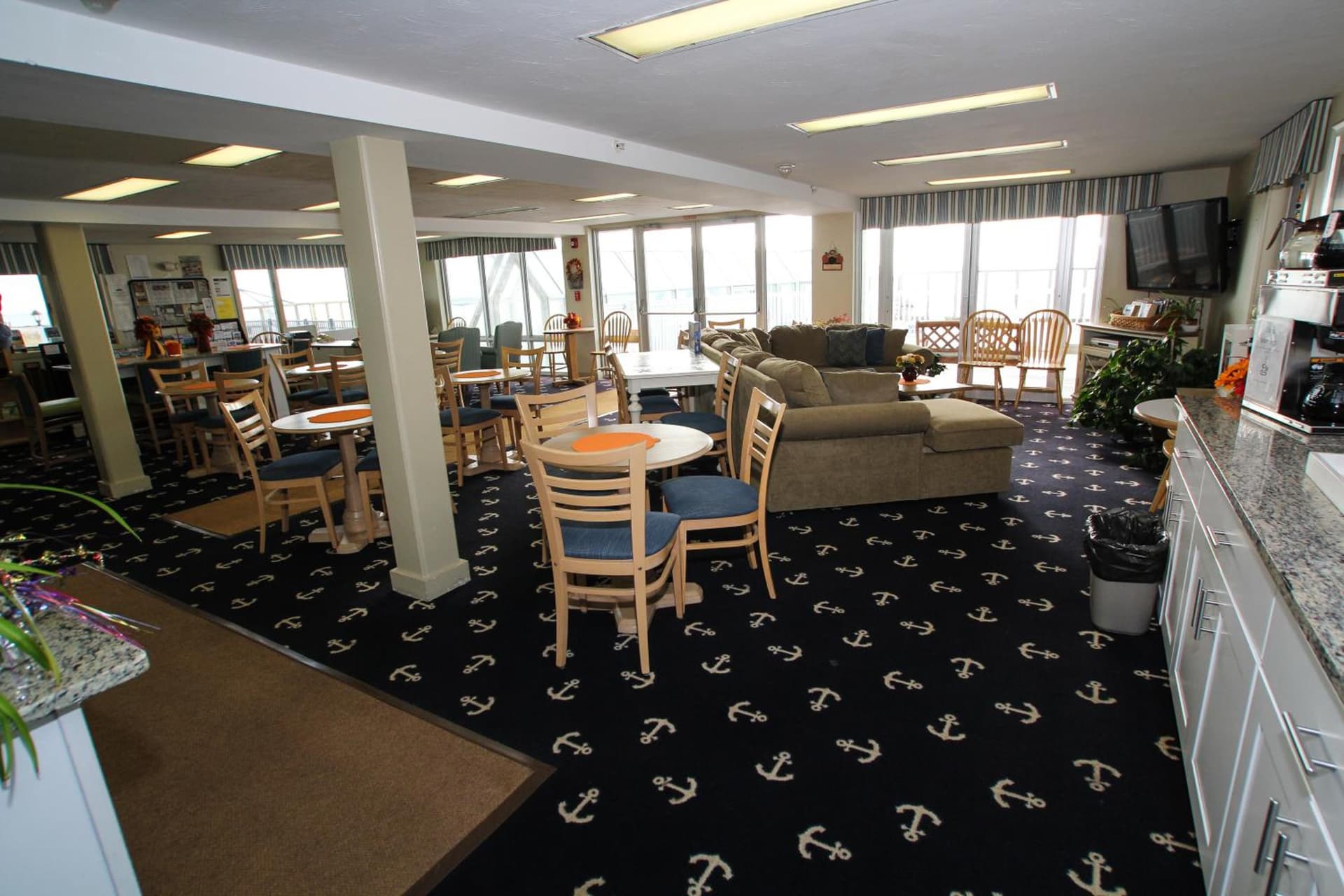 Ocean Club on Smuggler's Beach gallery photo in South Yarmouth, MA — image 7