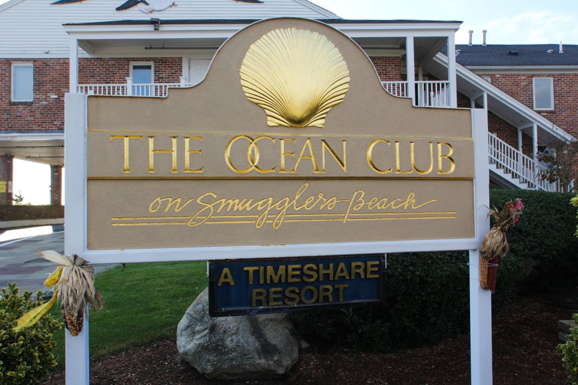 Ocean Club on Smuggler's Beach gallery photo in South Yarmouth, MA — image 44