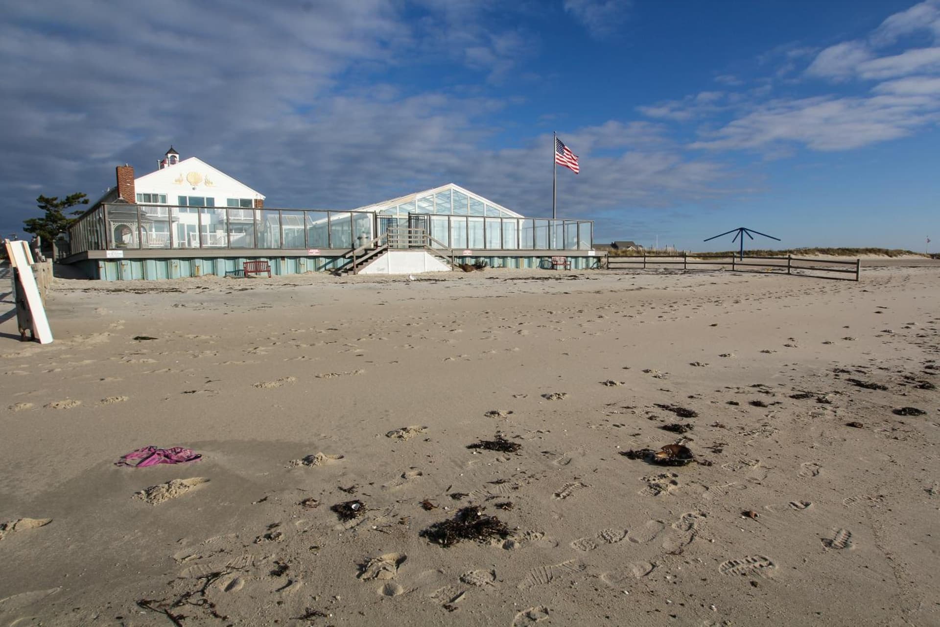 Ocean Club on Smuggler's Beach gallery photo in South Yarmouth, MA — image 52