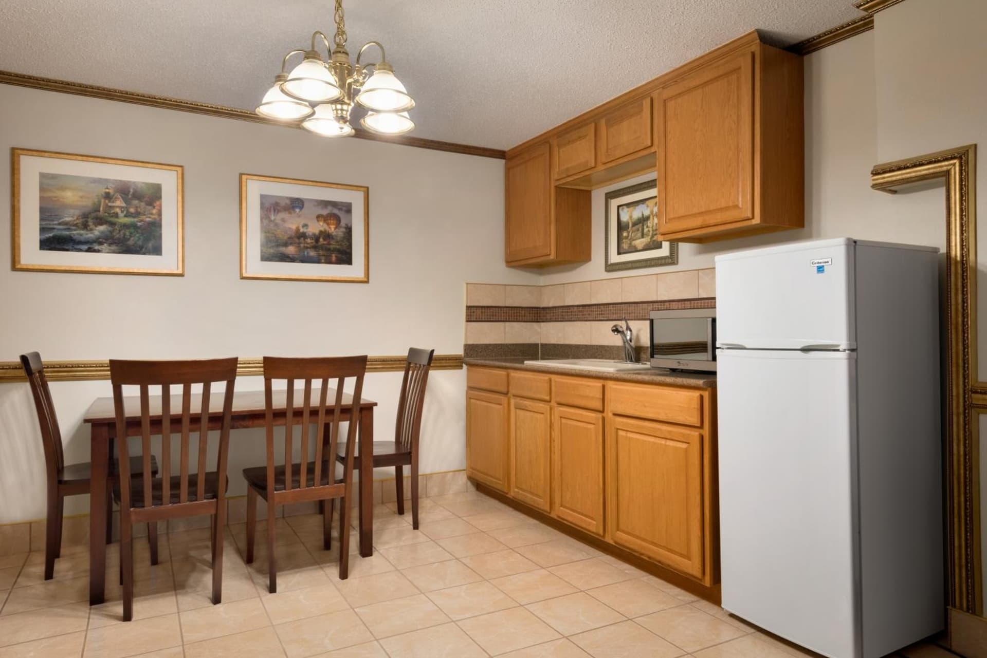 Baymont by Wyndham Des Moines North gallery photo in Des Moines, IA — image 32