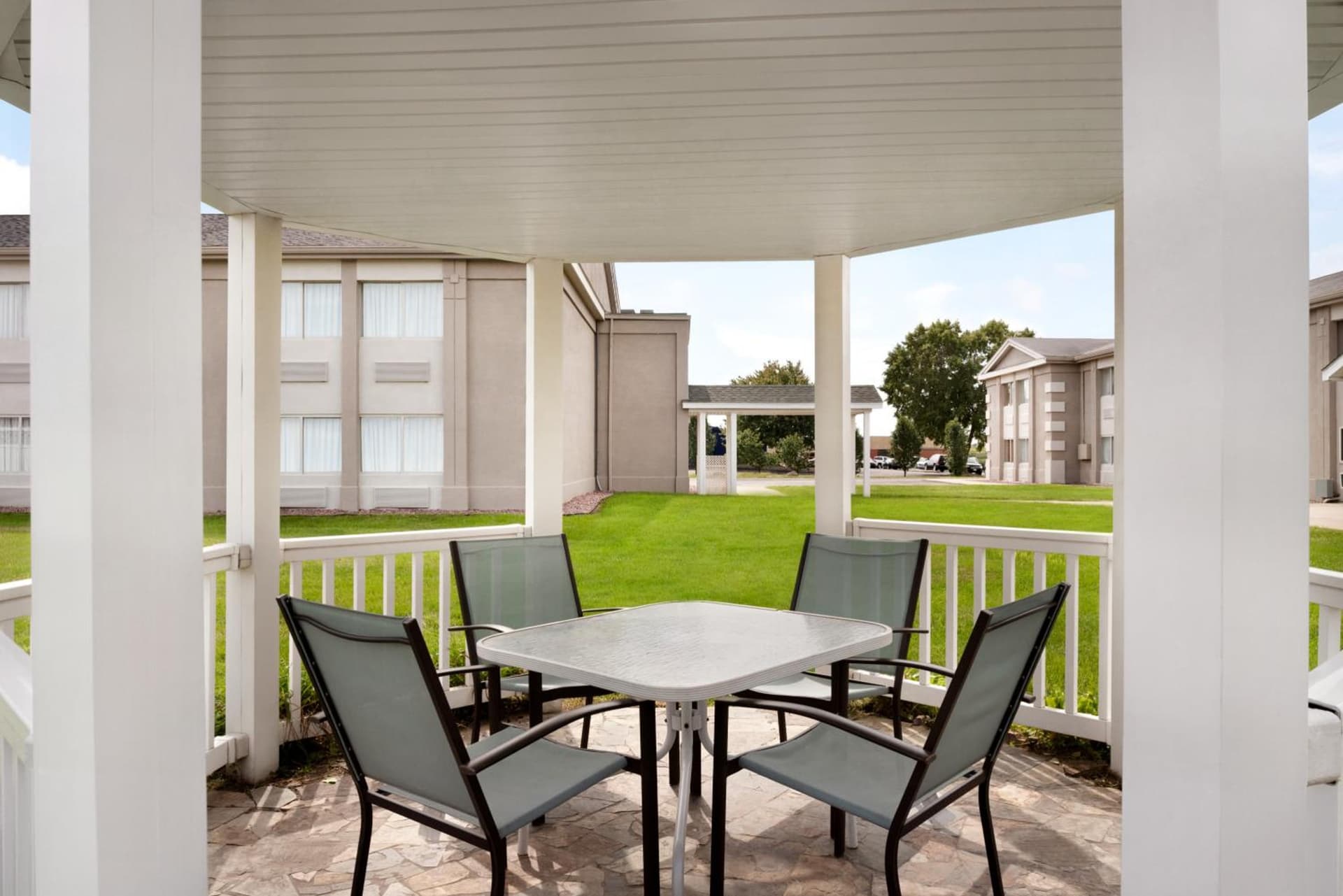 Baymont by Wyndham Des Moines North gallery photo in Des Moines, IA — image 26