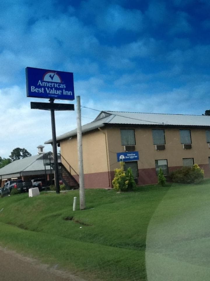 Americas Best Value Inn - Brookhaven — hotel in Brookhaven, Mississippi