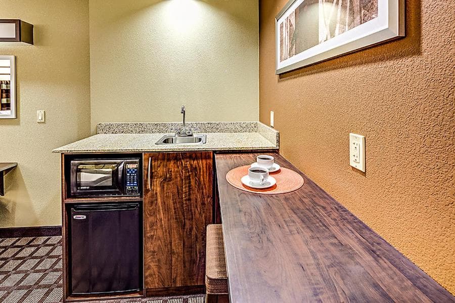 Microtel Inn and Suites North Canton gallery photo in North Canton, OH — image 11
