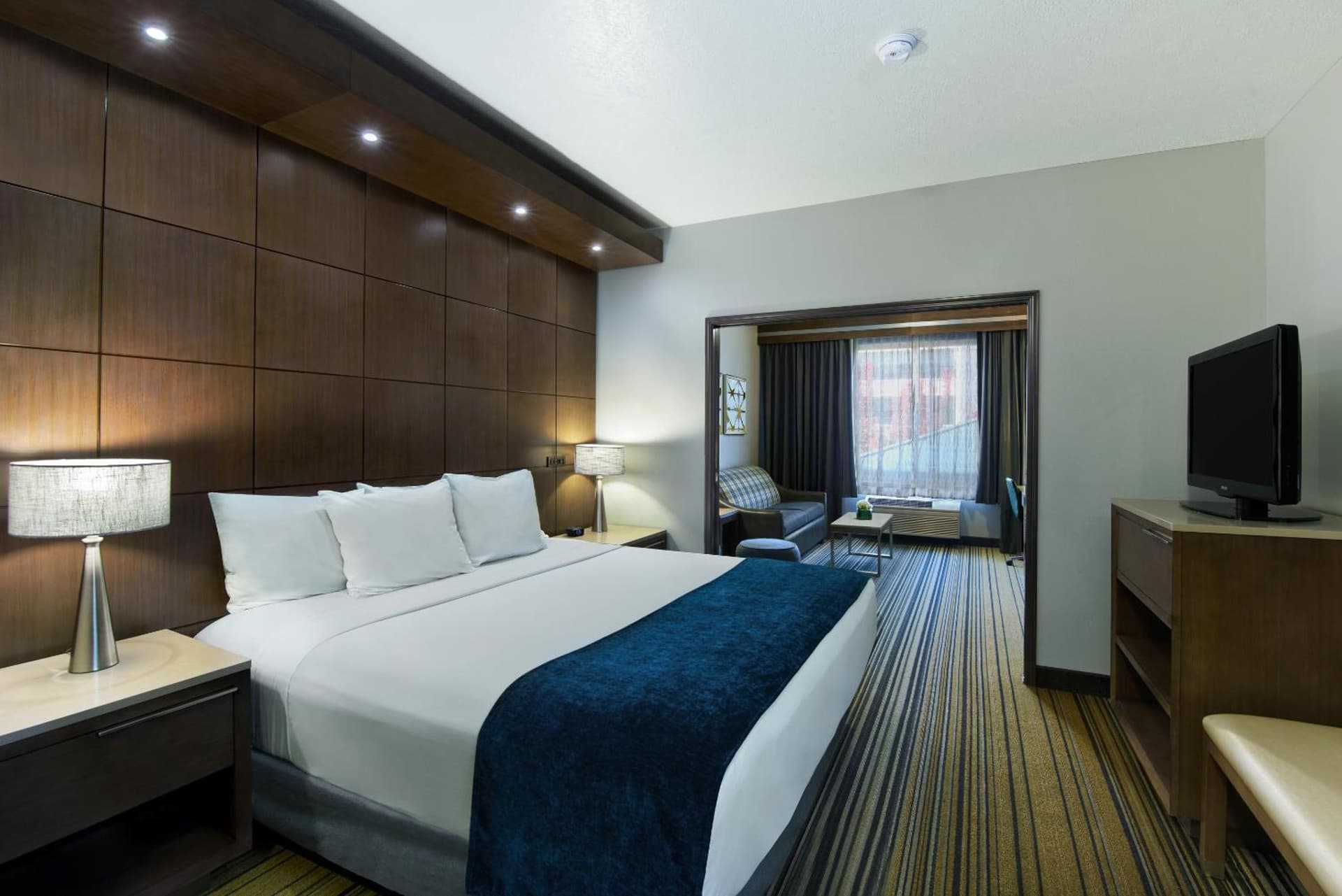 Oxford Suites Spokane Downtown property views in Spokane, WA — gallery photo 3