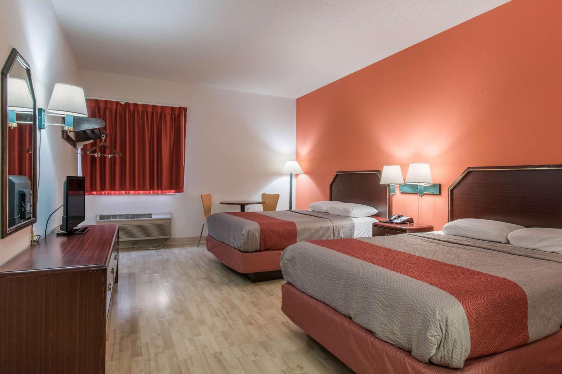 Scottish Inns & Suites - North Hershey gallery photo in Harrisburg, PA — image 4