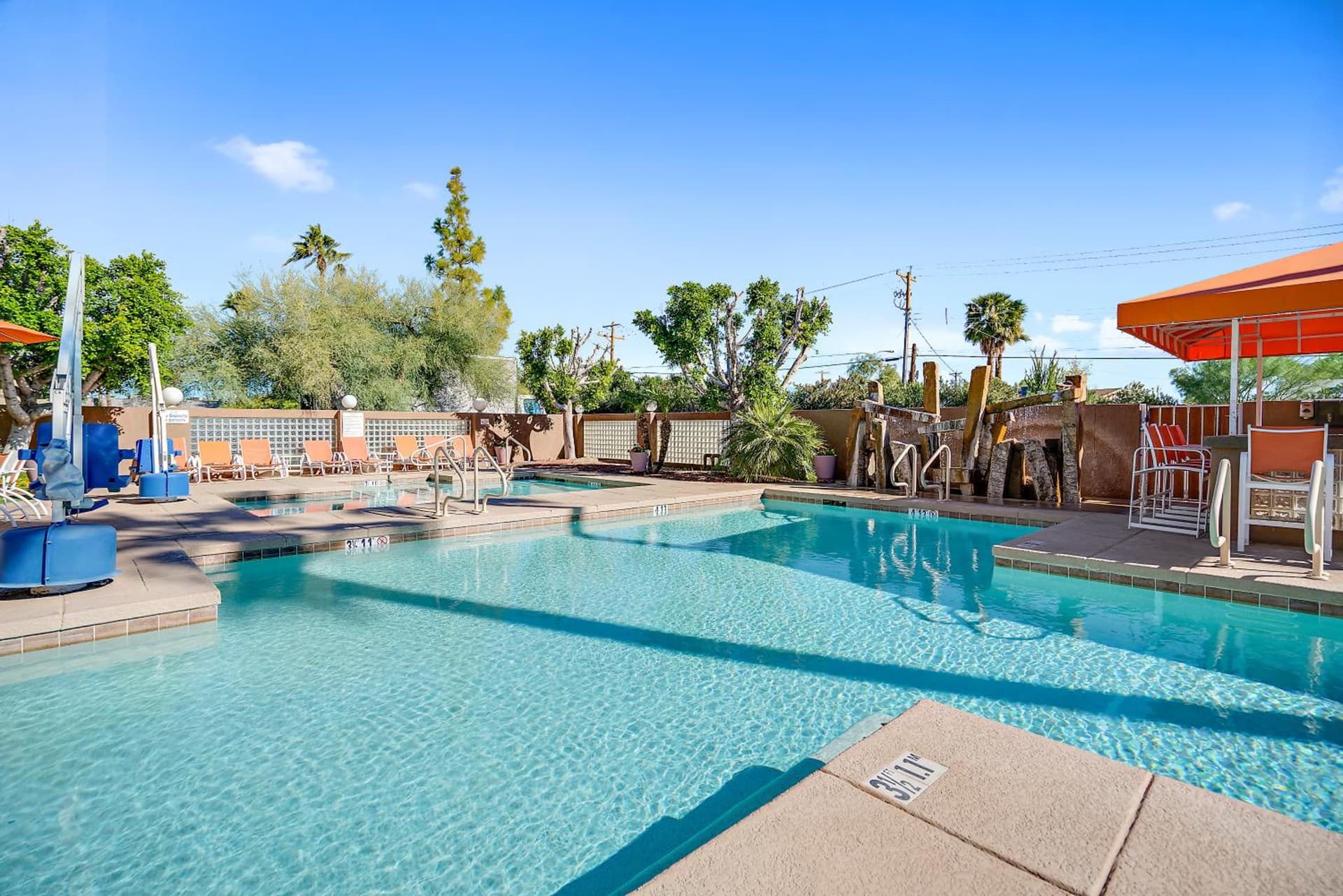 Scottsdale Parkview Hotel interior in Scottsdale, AZ — gallery photo 2