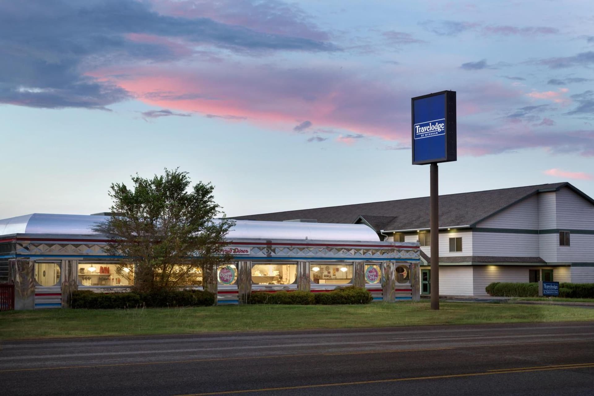 Travelodge by Wyndham Alpine featured exterior or lobby in Alpine, TX — similar hotel