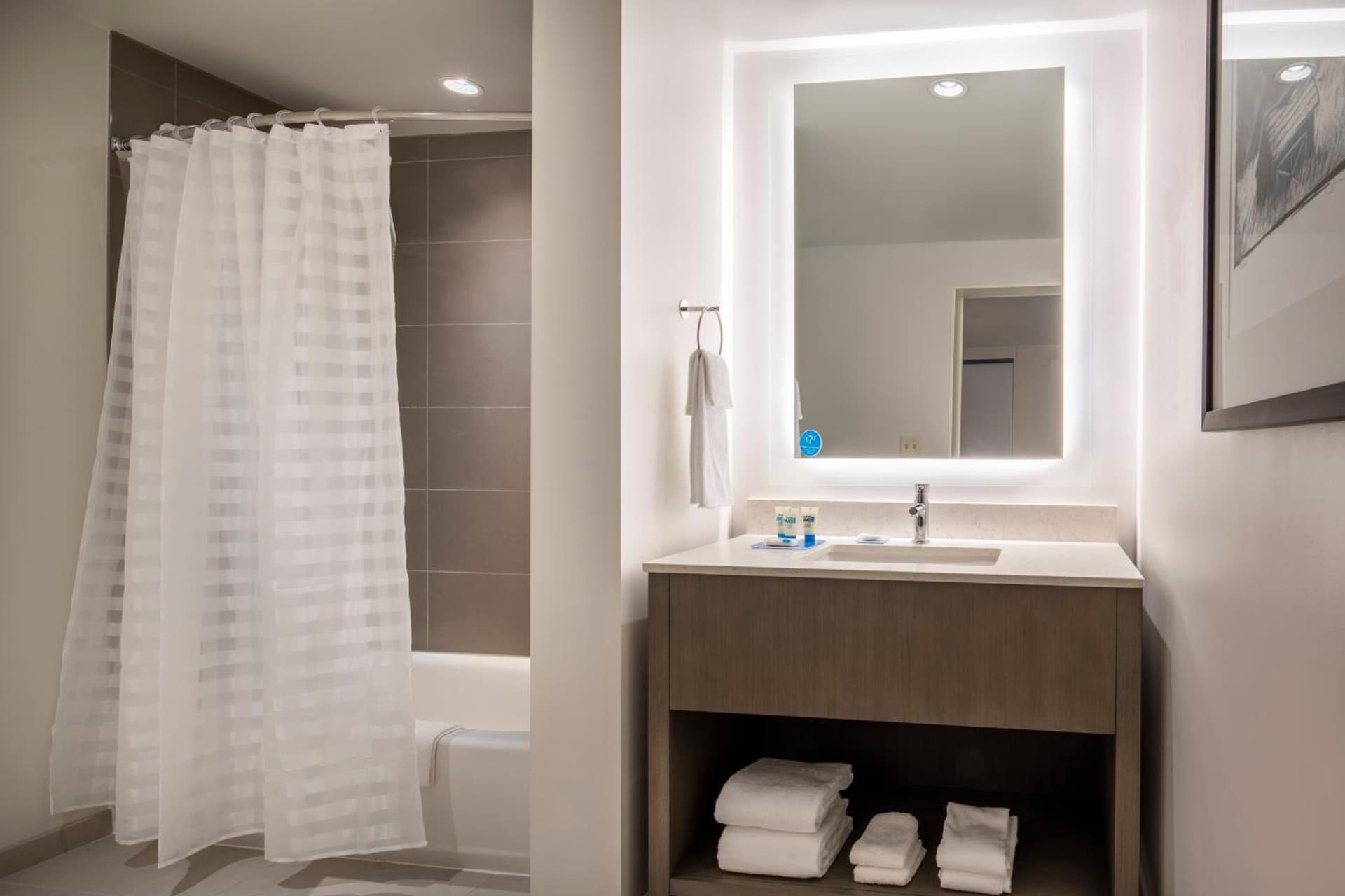 Hyatt House East Moline/Quad Cities gallery photo in East Moline, IL — image 6