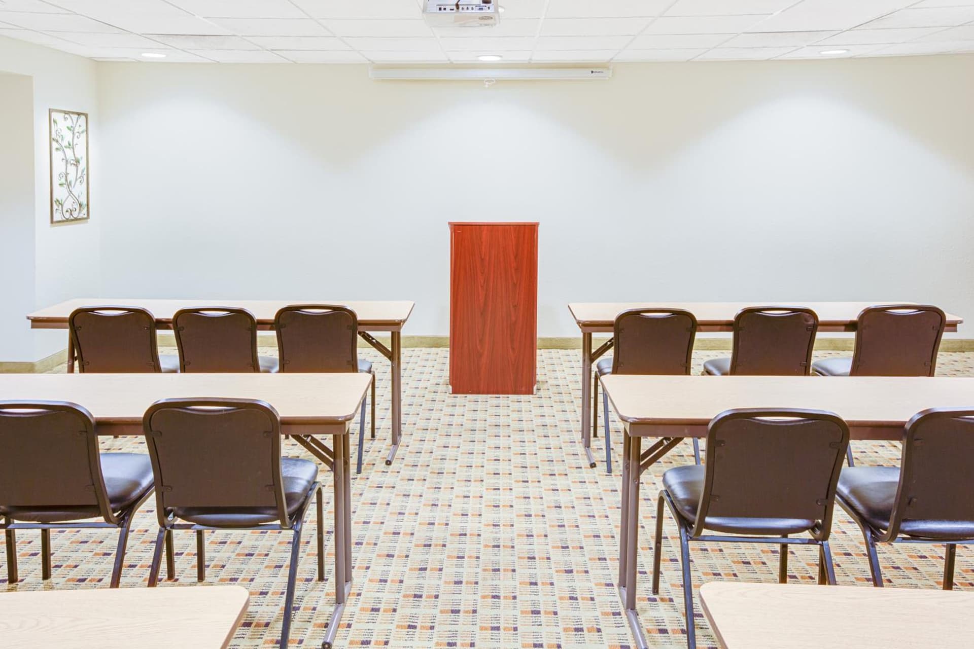 Microtel Inn & Suites by Wyndham Saraland gallery photo in Saraland, AL — image 24