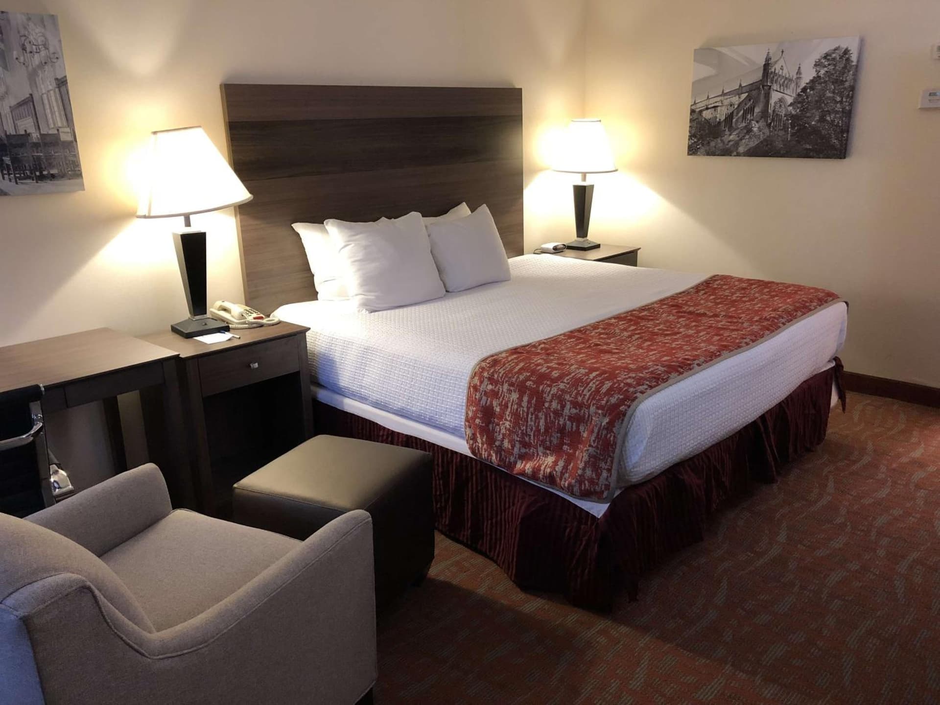 MHO INN and SUITES property views in Monmouth Junction, NJ — gallery photo 3