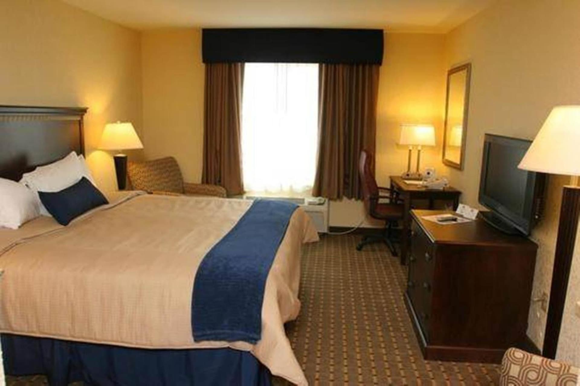 Holiday Inn Express and Suites Allentown West by IHG gallery photo in Allentown, PA — image 19