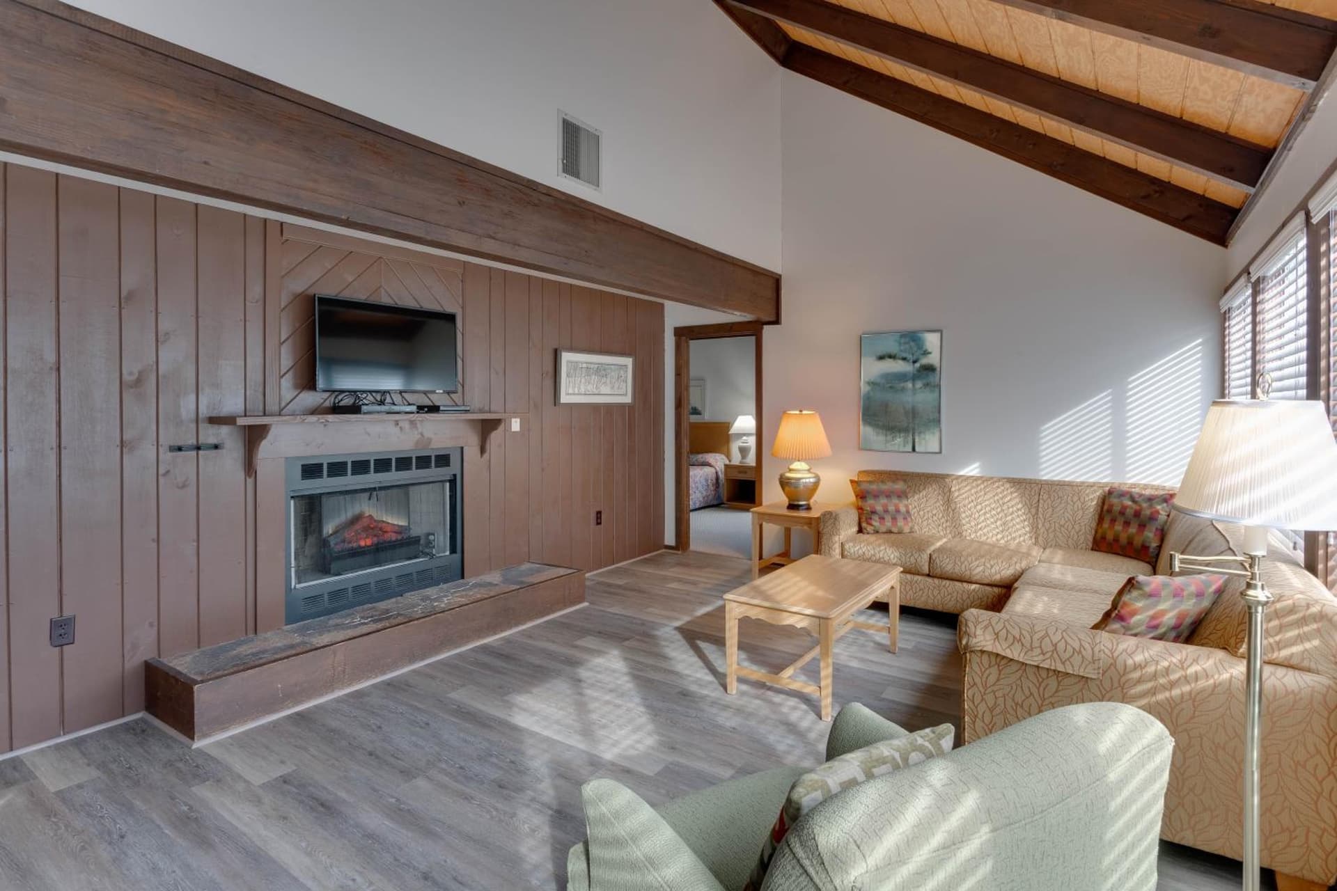 Chalet High by CoolVacay gallery photo in Basye, VA — image 22