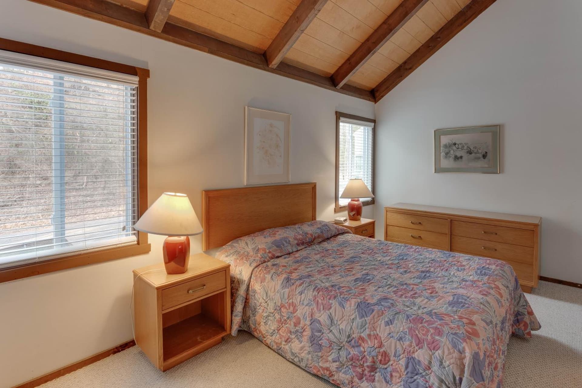 Chalet High by CoolVacay gallery photo in Basye, VA — image 32