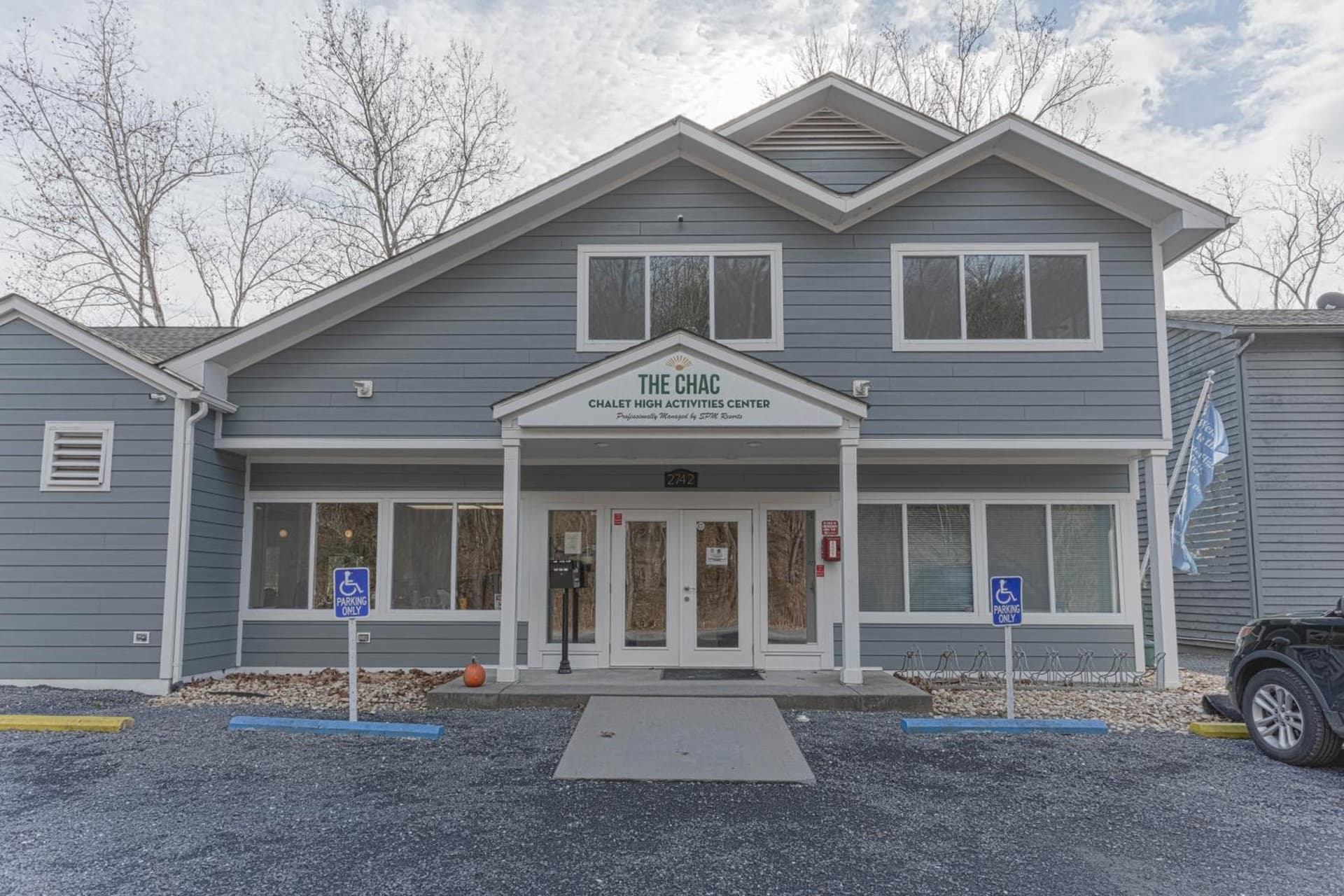Chalet High by CoolVacay gallery photo in Basye, VA — image 7