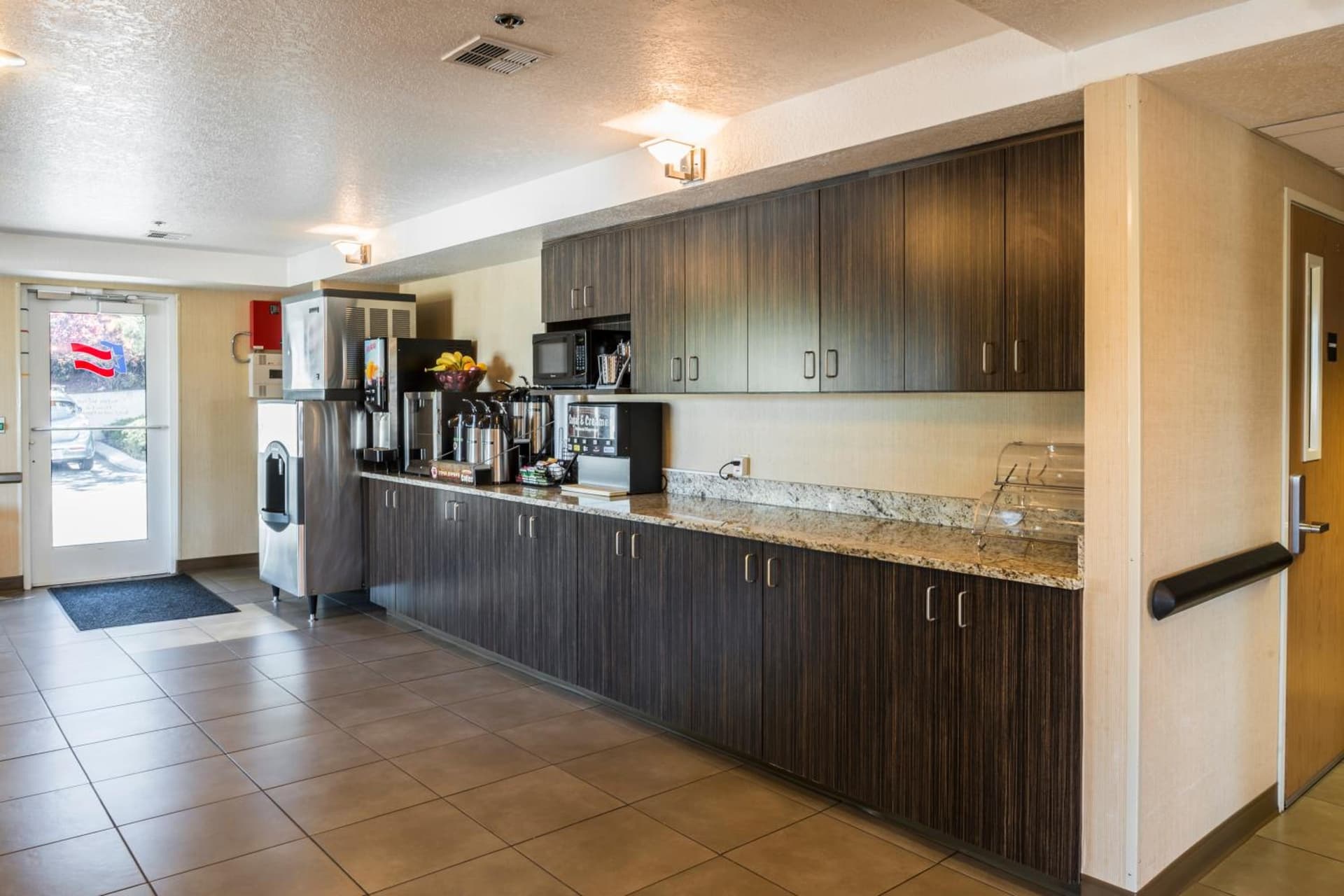 Garner Hotel Boise Airport by IHG gallery photo in Boise, ID — image 29