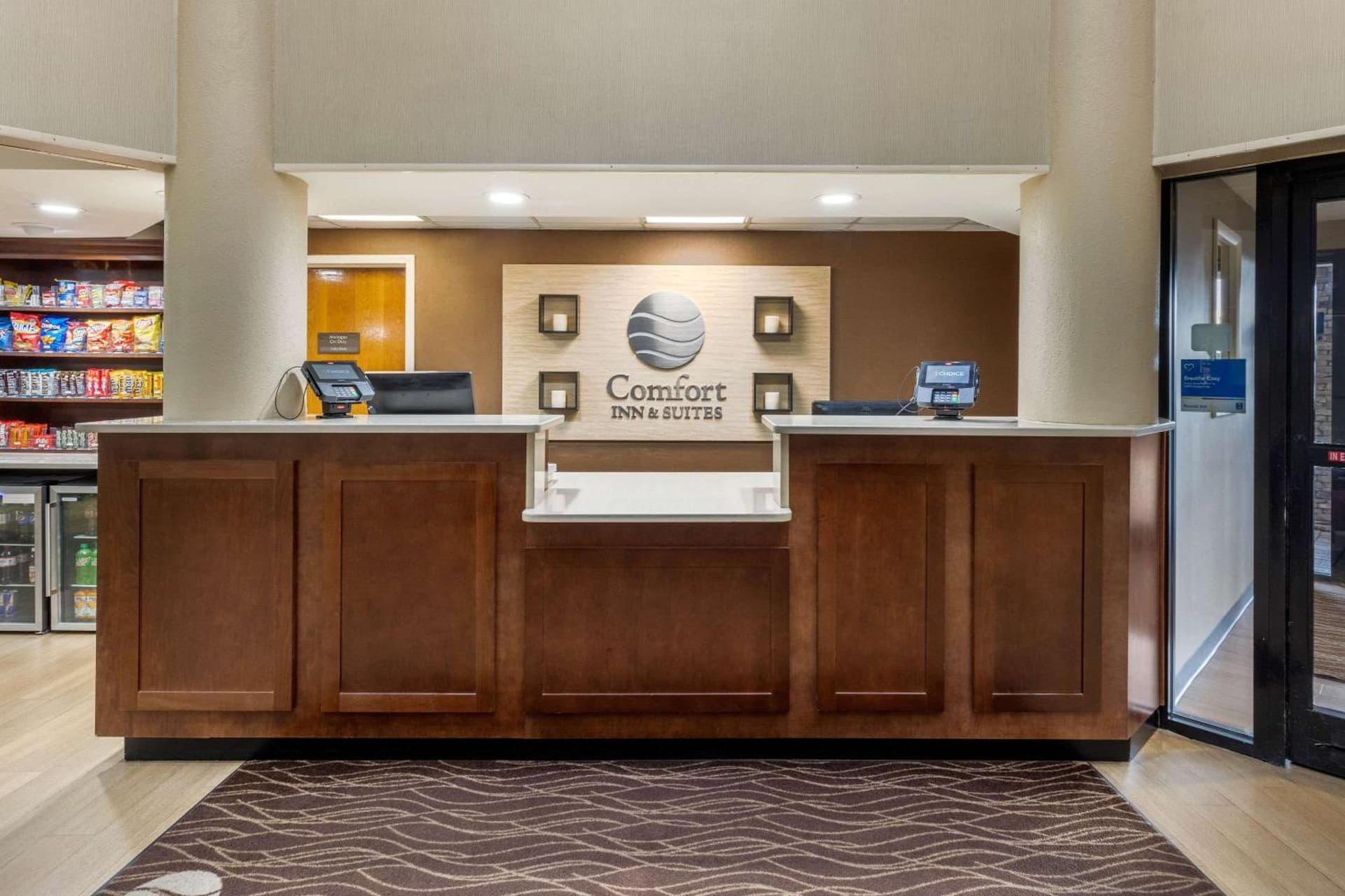 Comfort Inn & Suites Hamilton Place property views in Chattanooga, TN — gallery photo 3