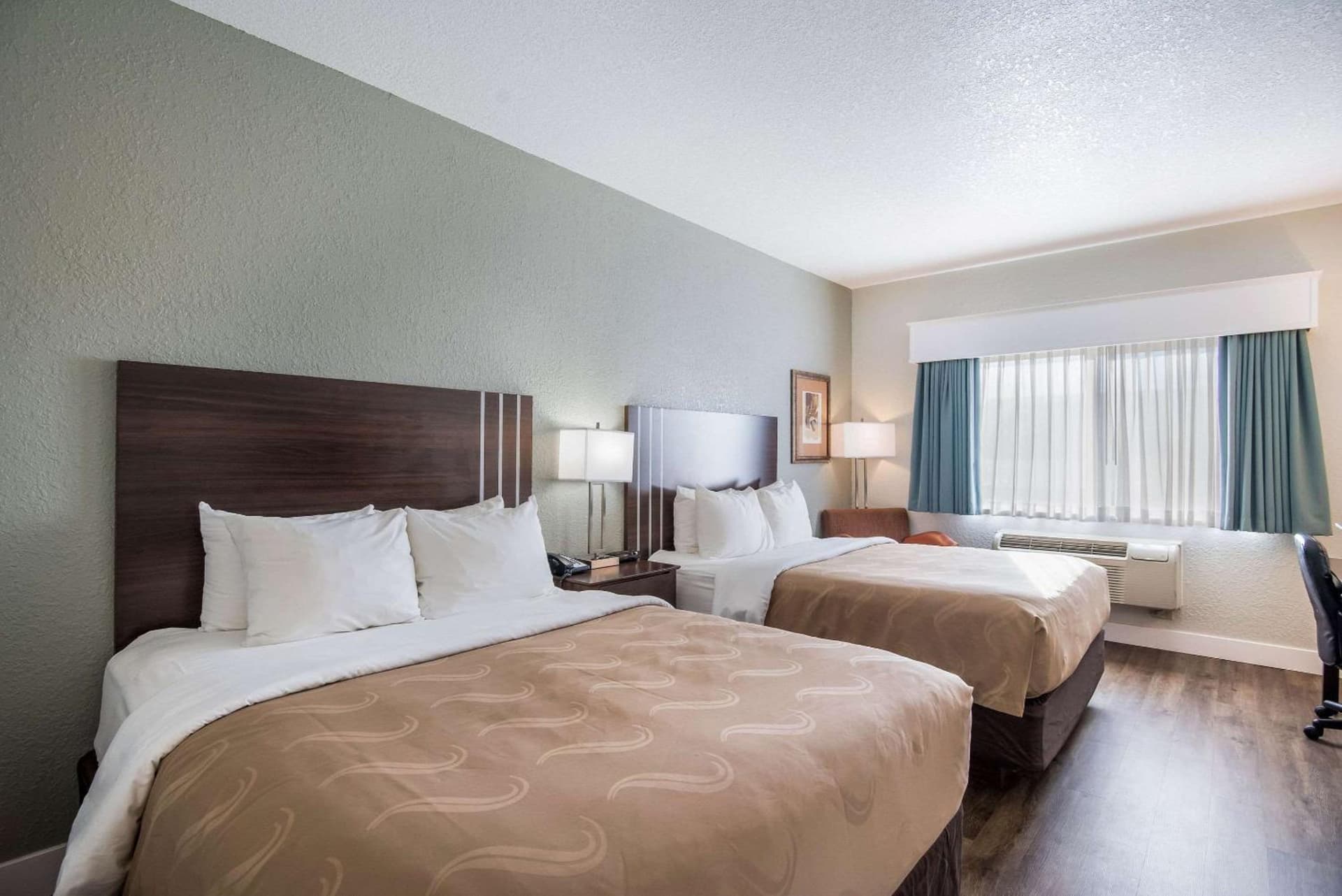 Quality Inn & Suites Pueblo West gallery photo in Pueblo, CO — image 20