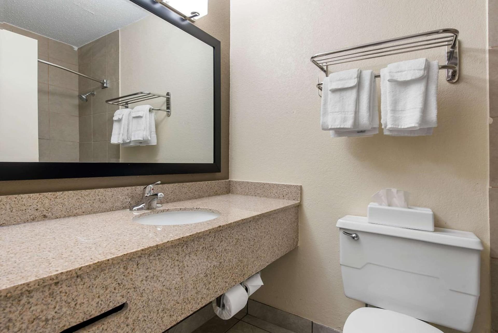 Quality Inn & Suites Lafayette I-65 gallery photo in Lafayette, IN — image 11