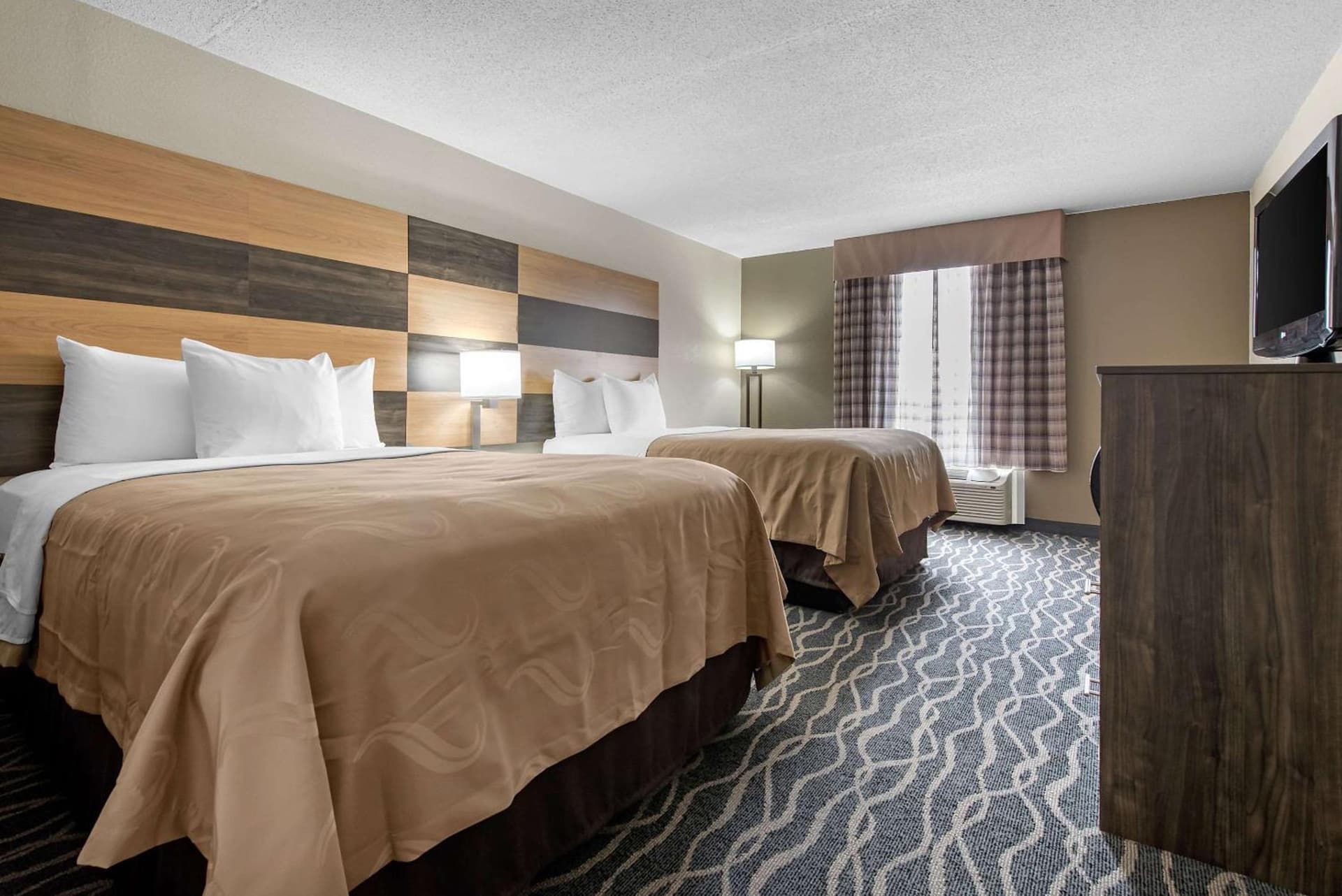 Quality Inn & Suites Lafayette I-65 gallery photo in Lafayette, IN — image 9