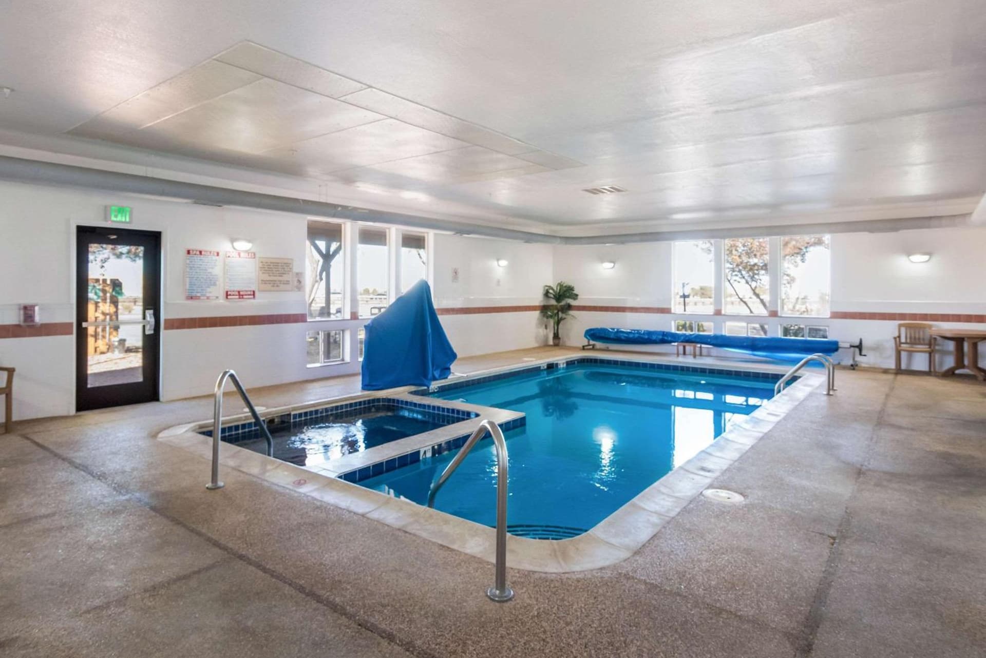 Quality Inn & Suites Pueblo West gallery photo in Pueblo, CO — image 22