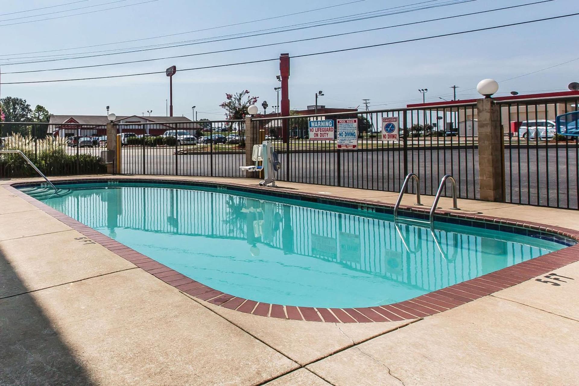 Comfort Inn & Suites Hamilton Place interior in Chattanooga, TN — gallery photo 2