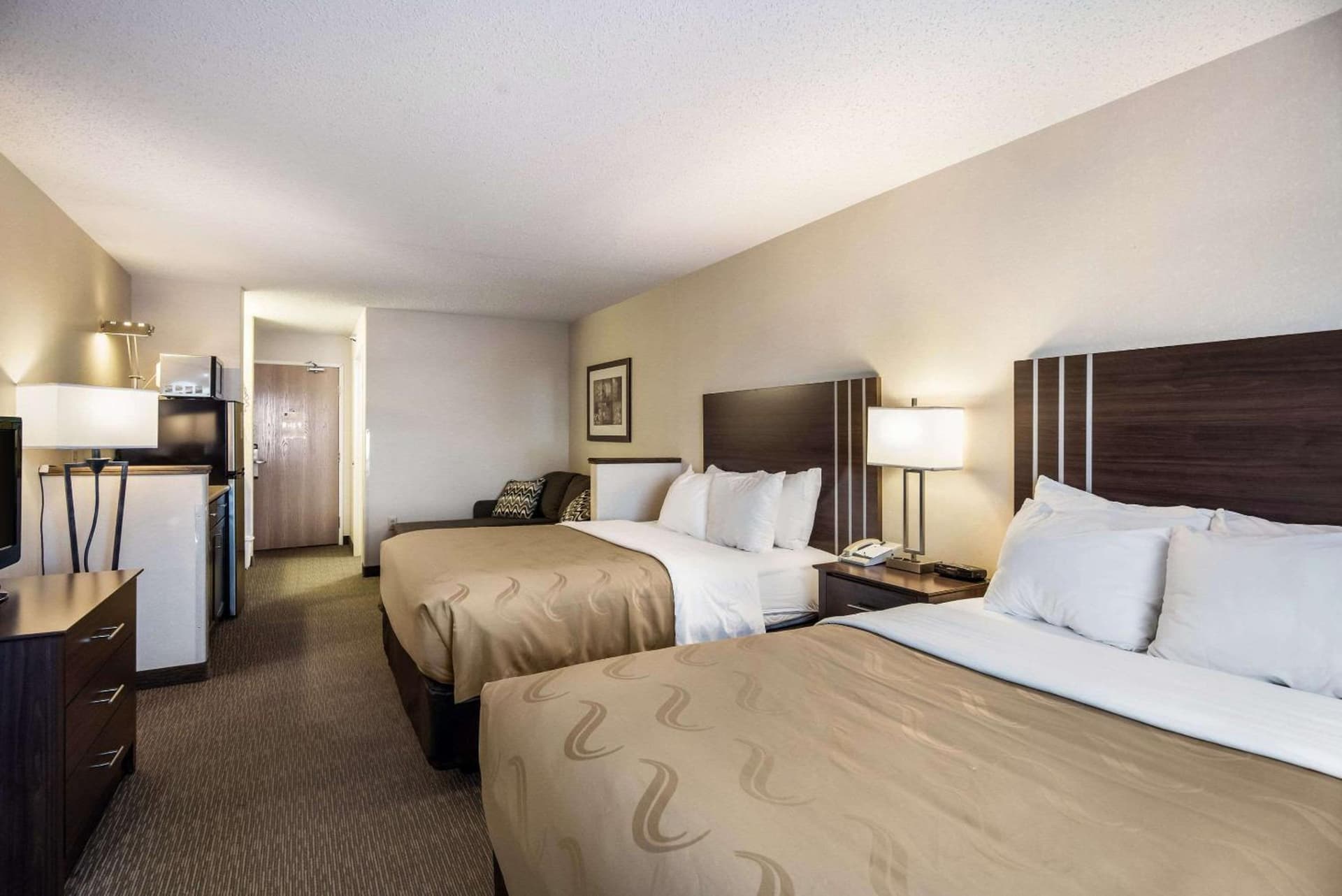 Quality Inn & Suites Pueblo West gallery photo in Pueblo, CO — image 45