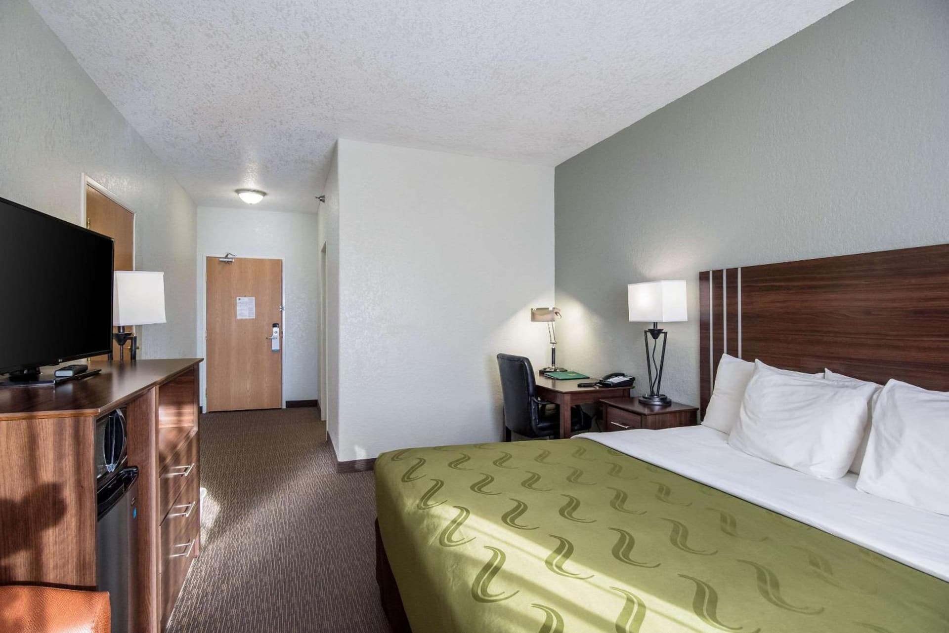 Quality Inn & Suites Pueblo West gallery photo in Pueblo, CO — image 9