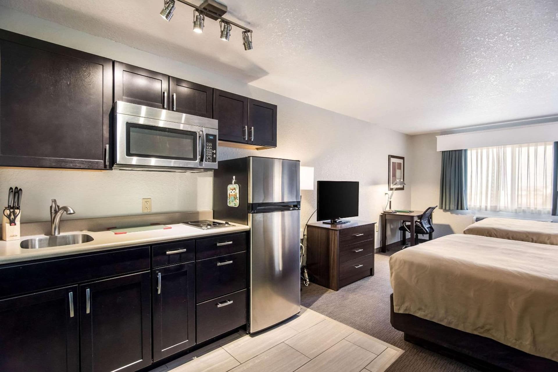 Quality Inn & Suites Pueblo West gallery photo in Pueblo, CO — image 29