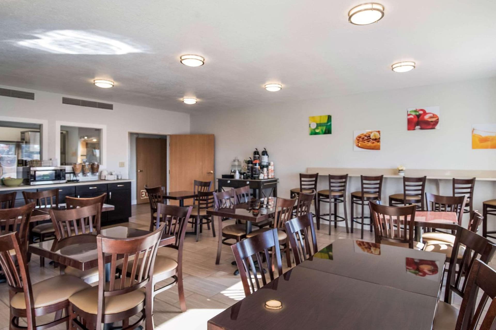 Quality Inn & Suites Pueblo West gallery photo in Pueblo, CO — image 16