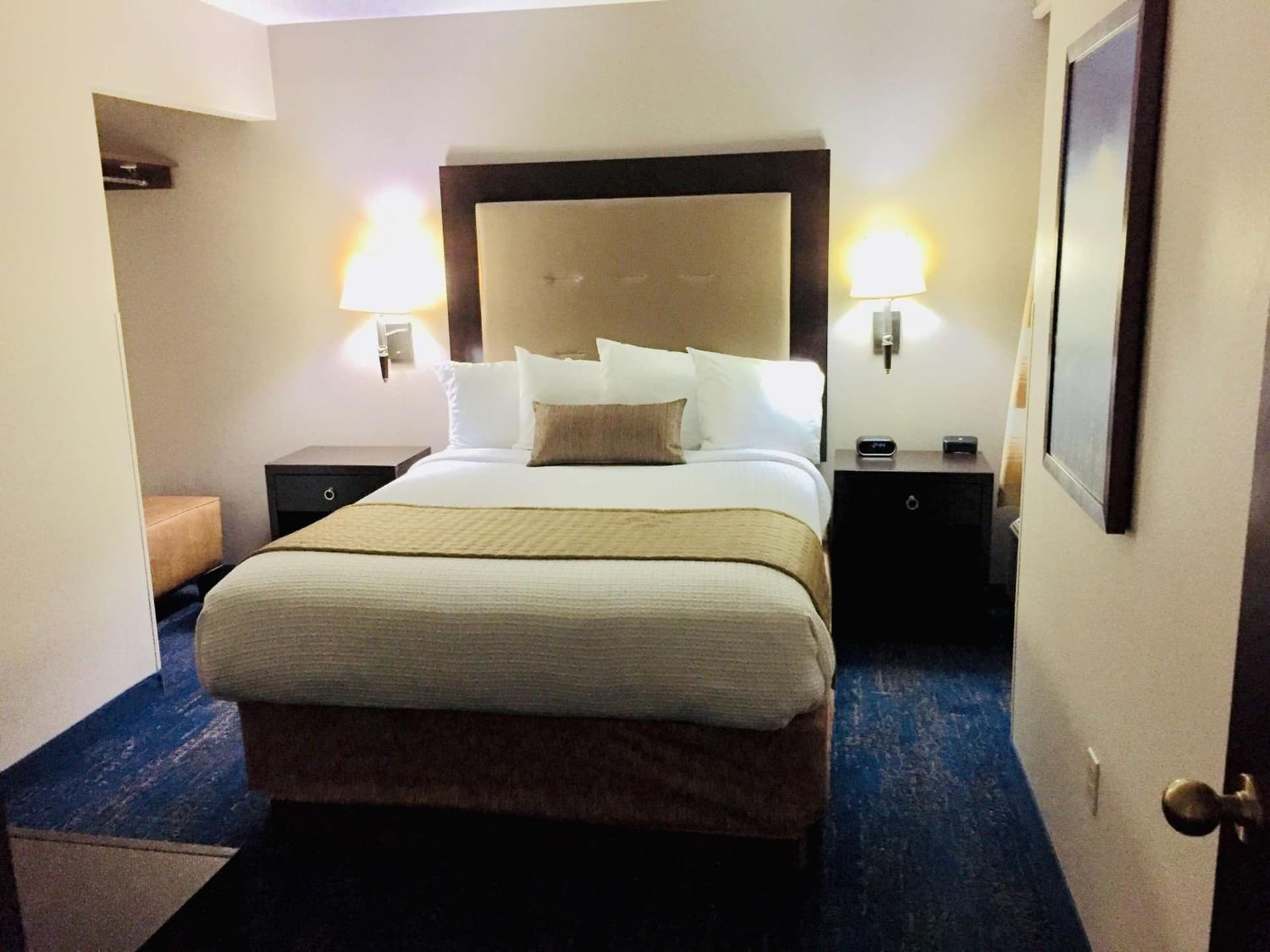 Best Western Plus Portland Airport Hotel & Suites gallery photo in Parkrose, OR — image 49