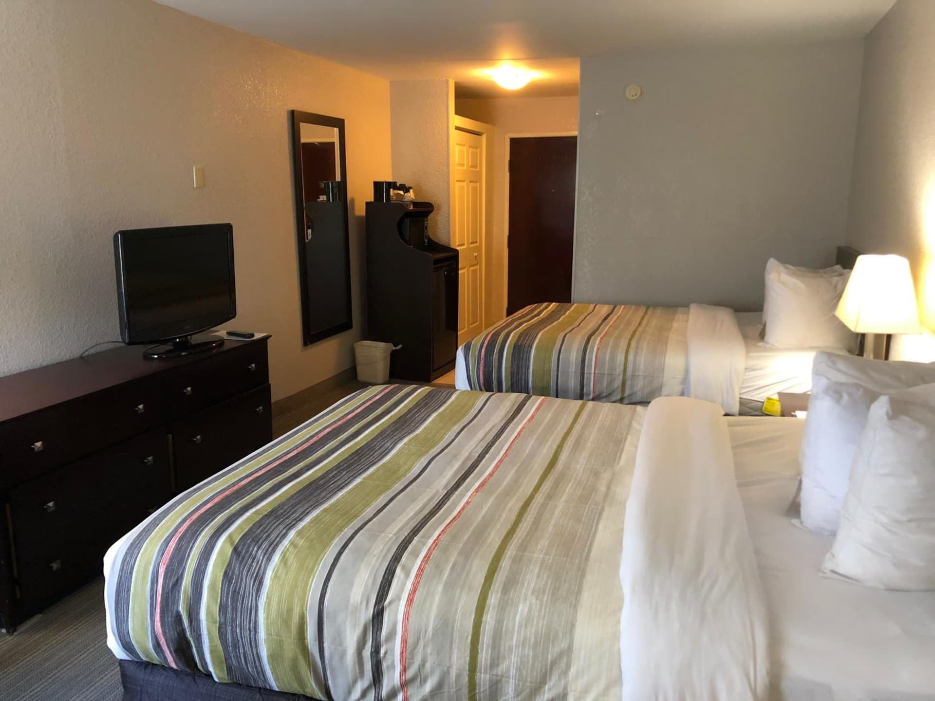 Country Inn & Suites by Radisson, Greenville, NC gallery photo in Winterville, NC — image 15