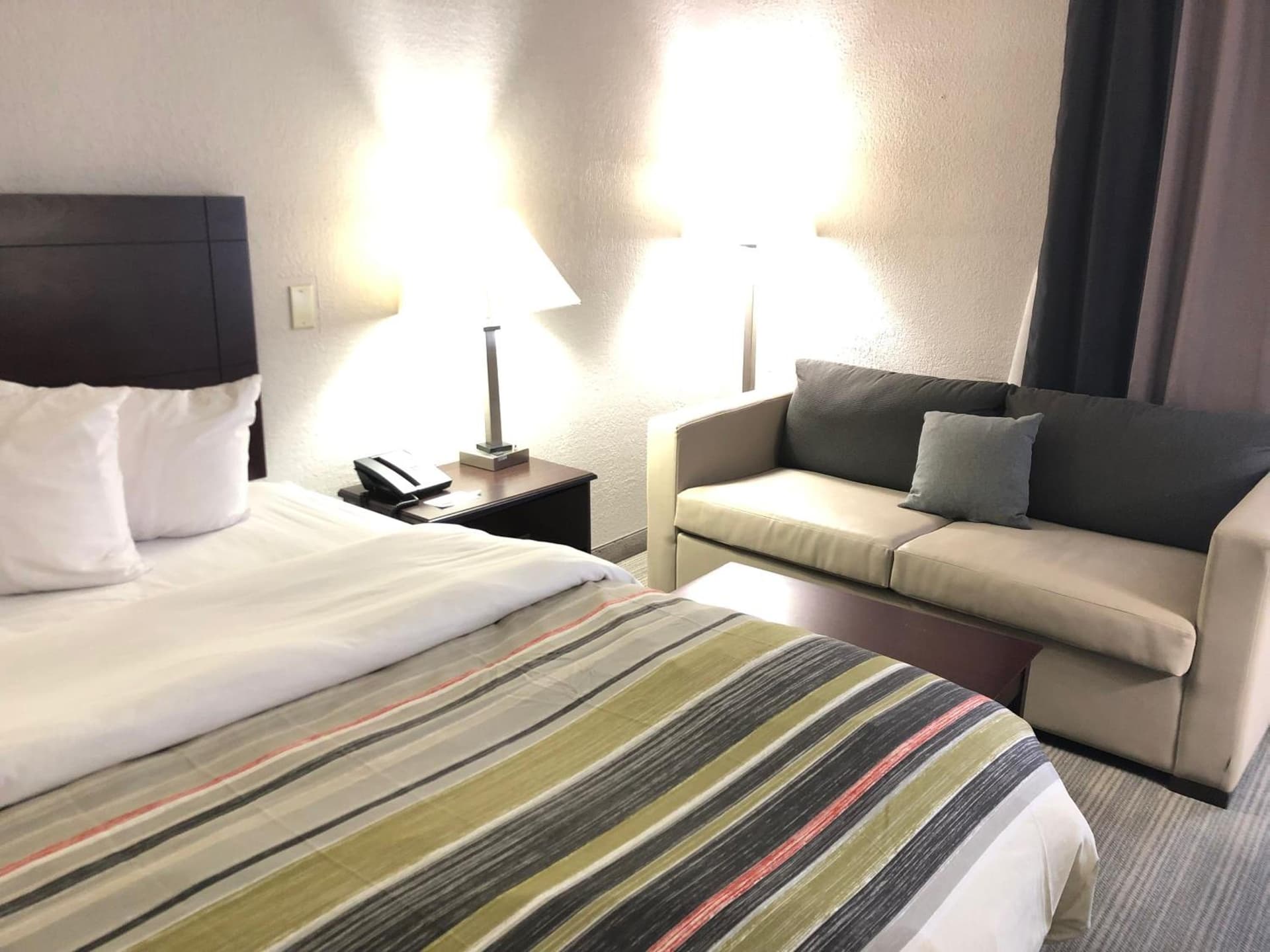 Country Inn & Suites by Radisson, Greenville, NC gallery photo in Winterville, NC — image 46