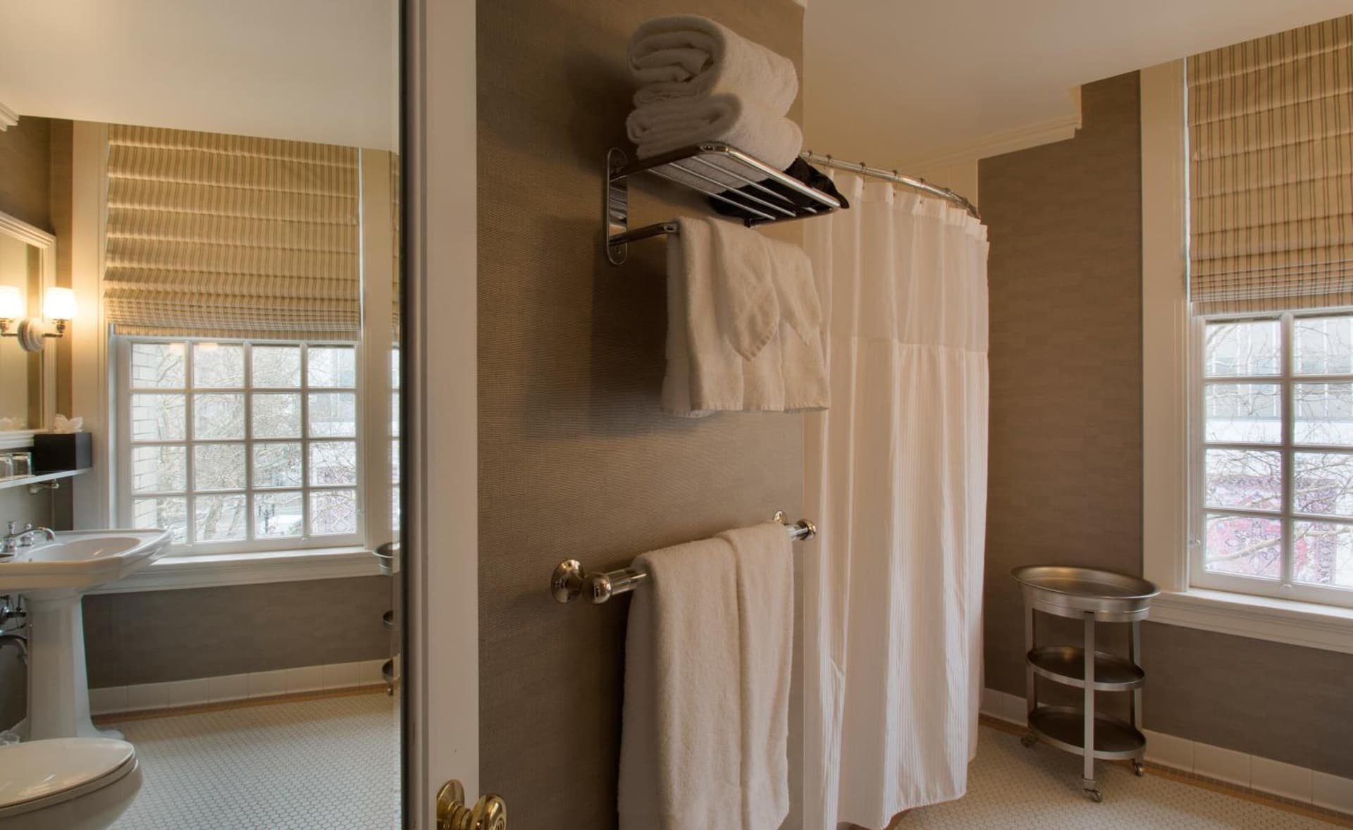 Sentinel Hotel gallery photo in Portland, OR — image 87