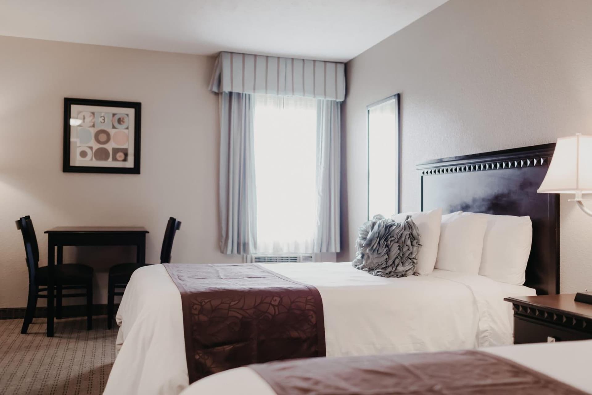 Eastland Suites Hotel & Conference Ctr, Trademark by Wyndham gallery photo in Bloomington, IL — image 7