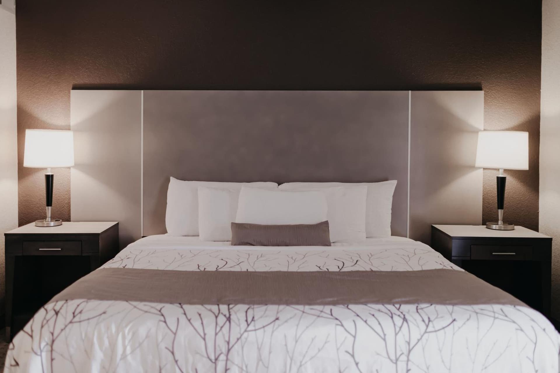 Eastland Suites Hotel & Conference Ctr, Trademark by Wyndham interior in Bloomington, IL — gallery photo 2
