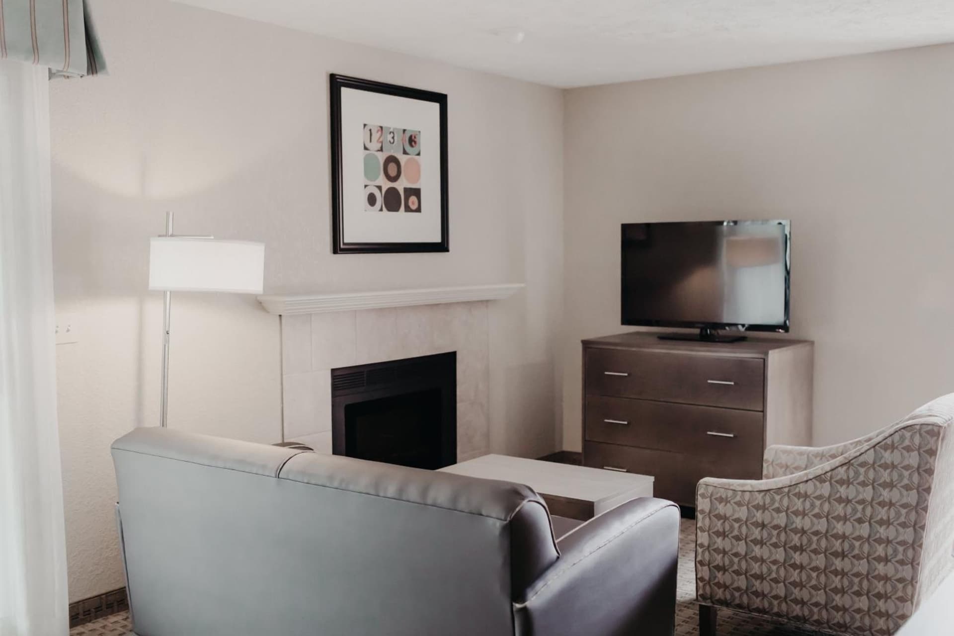 Eastland Suites Hotel & Conference Ctr, Trademark by Wyndham gallery photo in Bloomington, IL — image 16