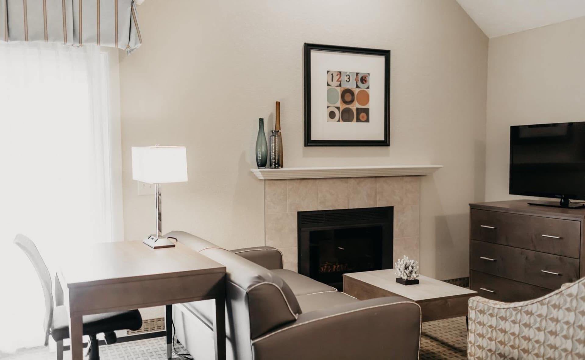 Eastland Suites Hotel & Conference Ctr, Trademark by Wyndham gallery photo in Bloomington, IL — image 34